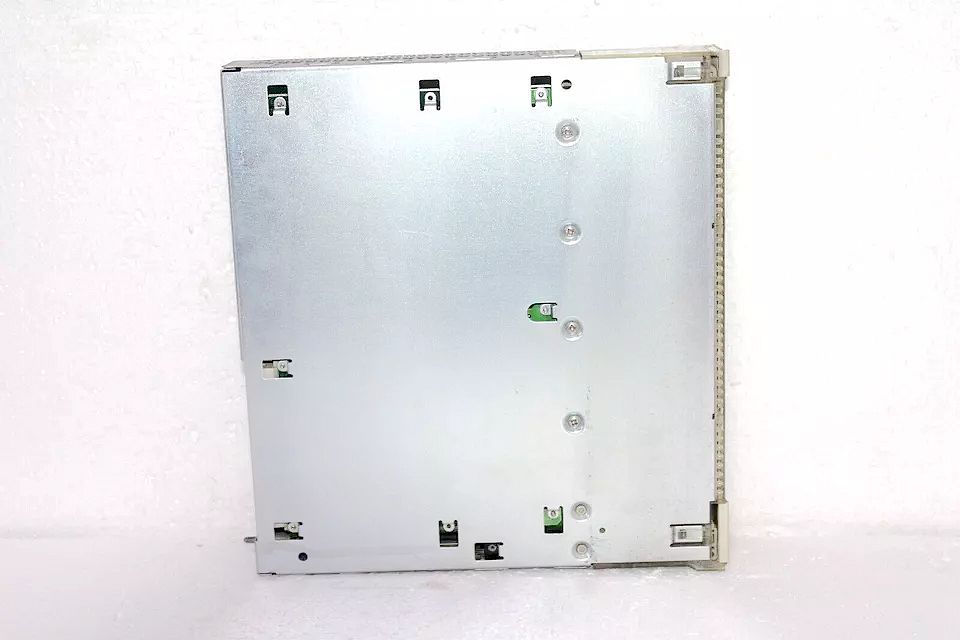 DP640 3BHT300057R1 Industrial Module - Image 2